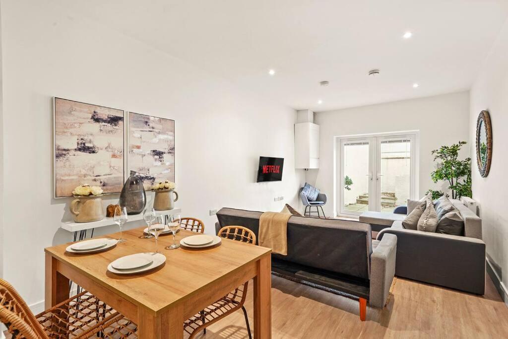 Exquisite Scandi Gem Of Bristol - Sleeps 6 아파트 외부 사진